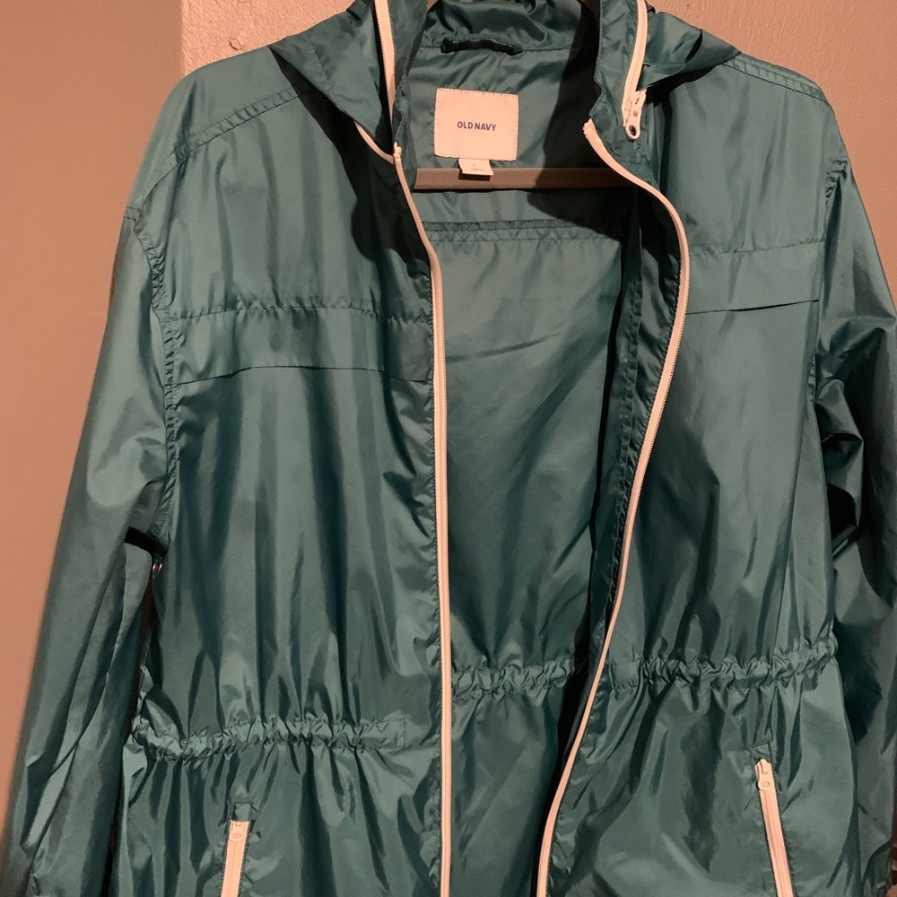 Green windbreaker/rain jacket